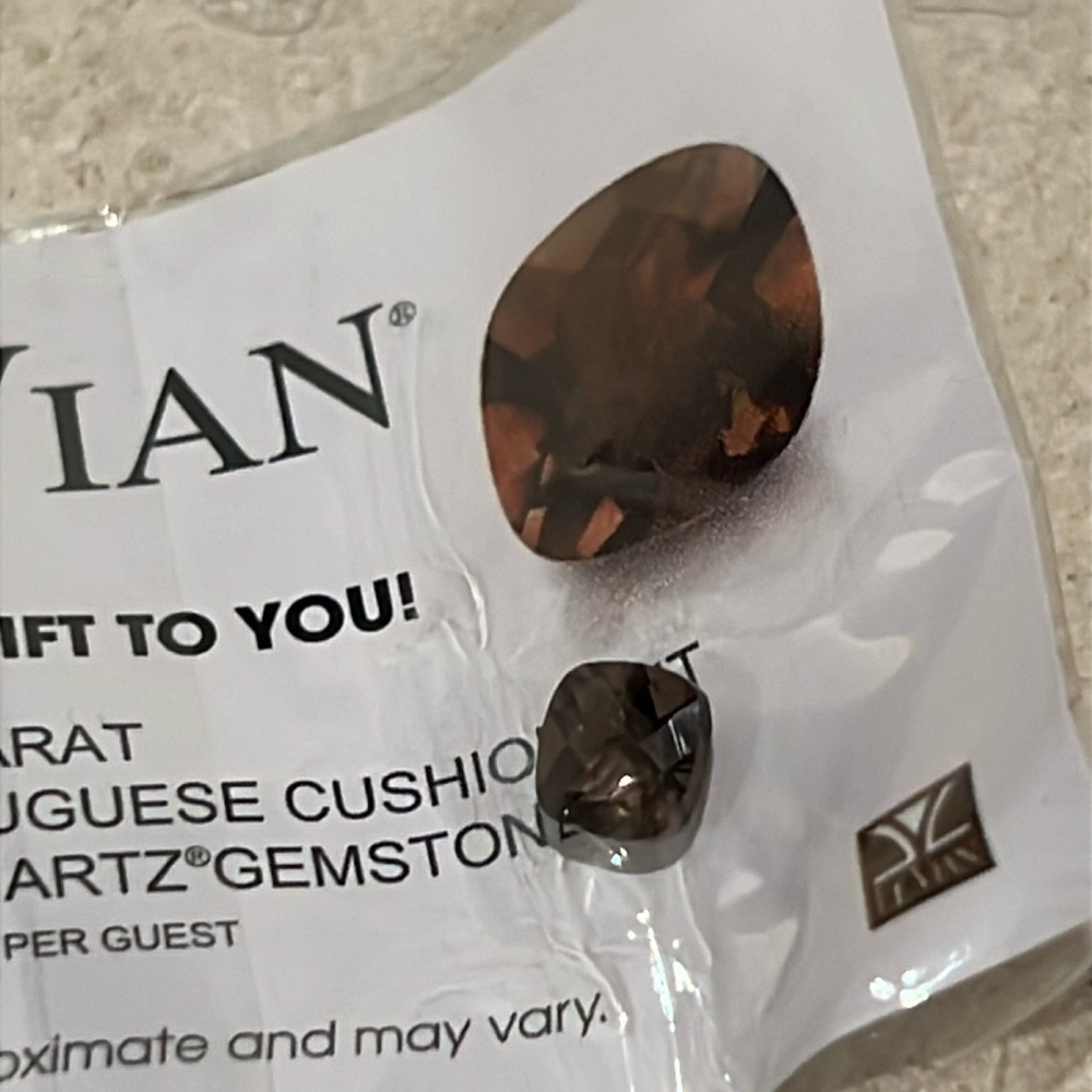 Le Vian 1ct Chocolate Quartz Cushion Cut Gemstone - Picture 3 of 4